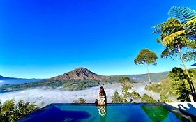 Pinggan Hill Gretek